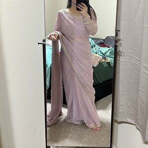 Lilac pre stitched saree for sale large - length 40 - wore to try on - not used